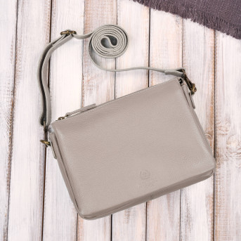 Torebka damska skórzana na ramię kremowa kompaktowa listonoszka IM-04-CR