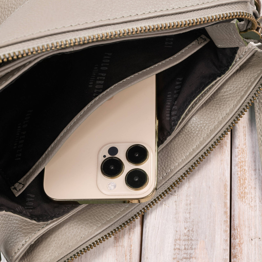 Torebka damska skórzana na ramię kremowa kompaktowa listonoszka IM-04-CR