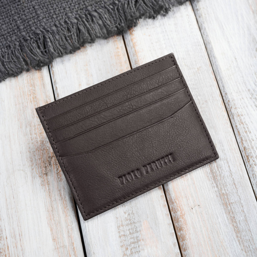 Skórzane etui na karty kredytowe z RFID klasyczne brązowe z wycięciem