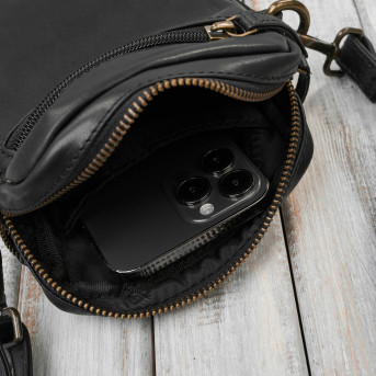 Saszetka męska skórzana na ramię czarna Paolo Peruzzi IM-02-BL | Mała i funkcjonalna