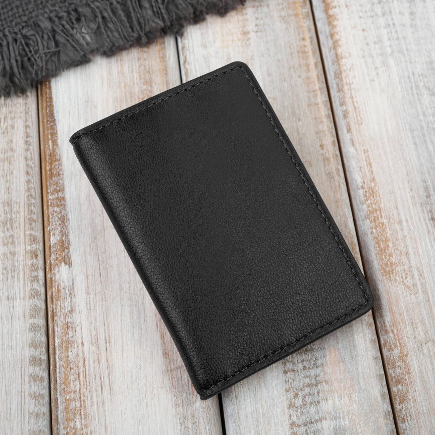 Etui na karty czarne skórzane eleganckie Paolo Peruzzi KV-05-BL