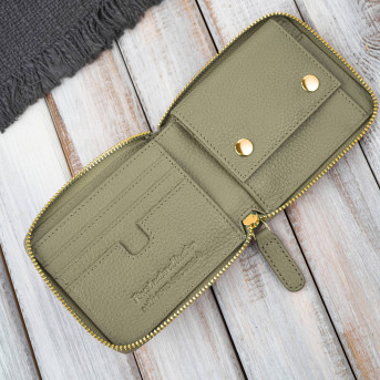 Portfel damski skórzany zielony mały RFID Paolo Peruzzi KV-04-GR – poziomy, zapinany na zamek