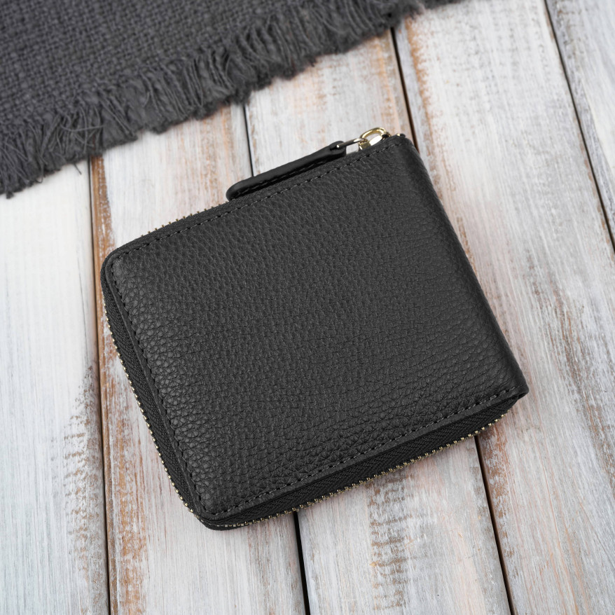 Portfel damski skórzany czarny mały RFID Paolo Peruzzi KV-04-BL – poziomy, zapinany na zamek