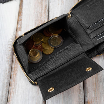 Portfel damski skórzany czarny mały RFID Paolo Peruzzi KV-04-BL – poziomy, zapinany na zamek