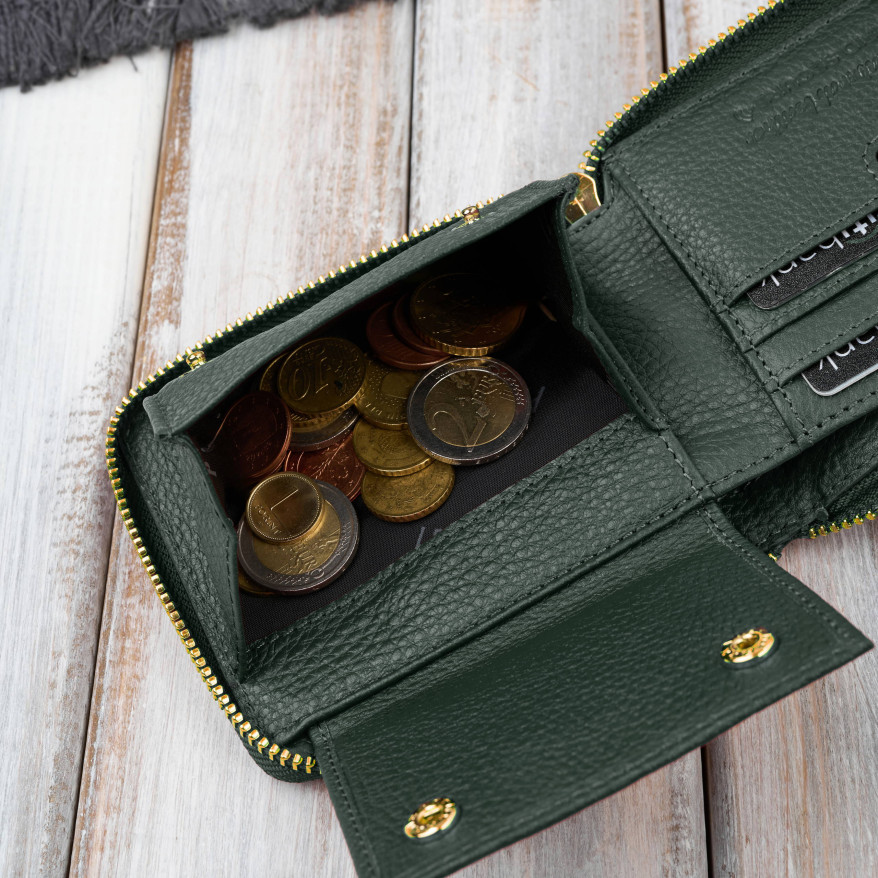 Portfel damski skórzany ciemnozielony mały RFID Paolo Peruzzi KV-04-DGR – poziomy, zapinany na zamek