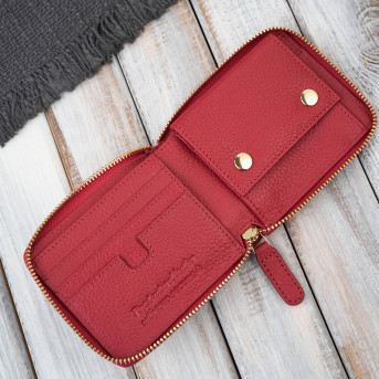 Portfel damski skórzany czerwony mały RFID Paolo Peruzzi KV-04-RD – poziomy, zapinany na zamek