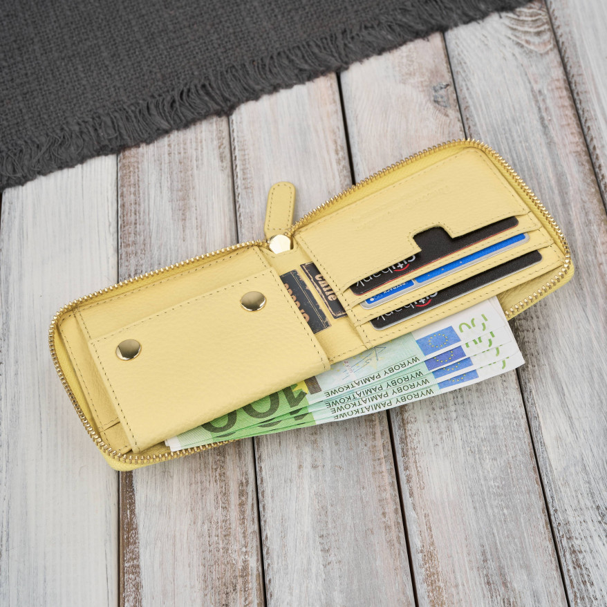 Portfel damski skórzany żółty mały RFID Paolo Peruzzi KV-04-YL – poziomy, zapinany na zamek