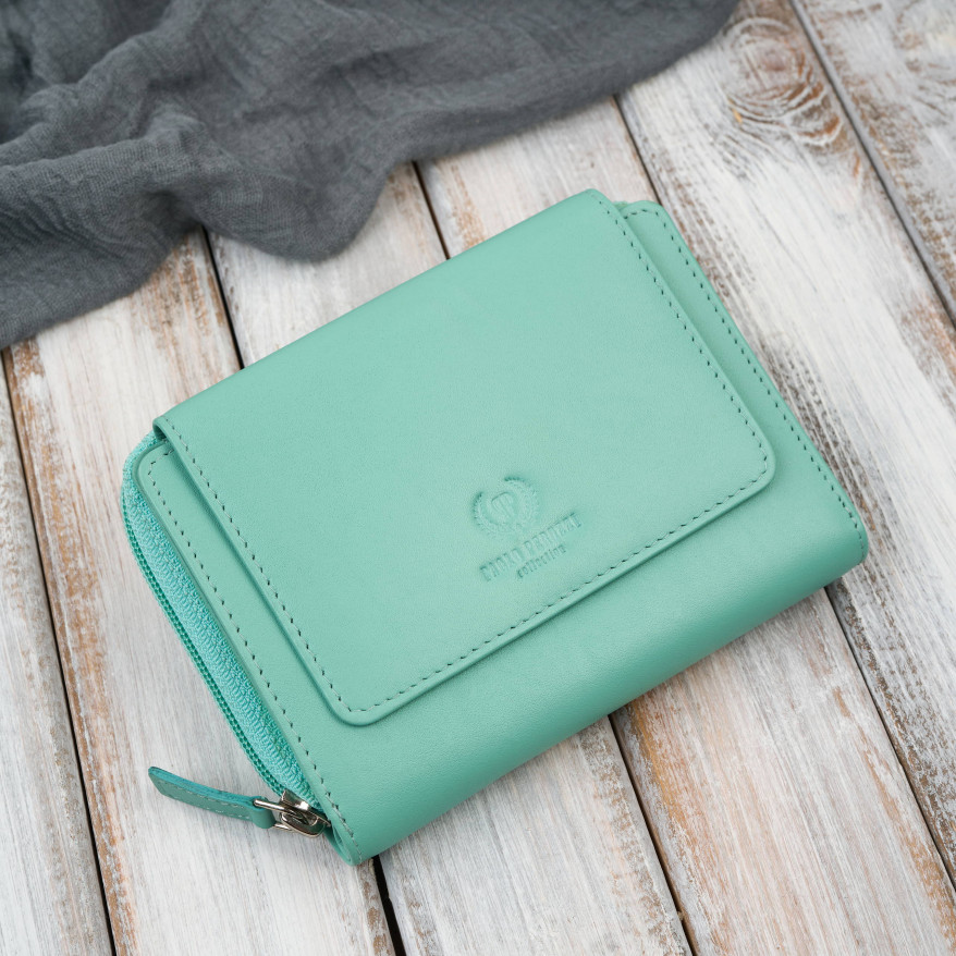 Portfel damski skórzany błękitny duży w orientacji poziomej z RFID Paolo Peruzzi SL-07-CB