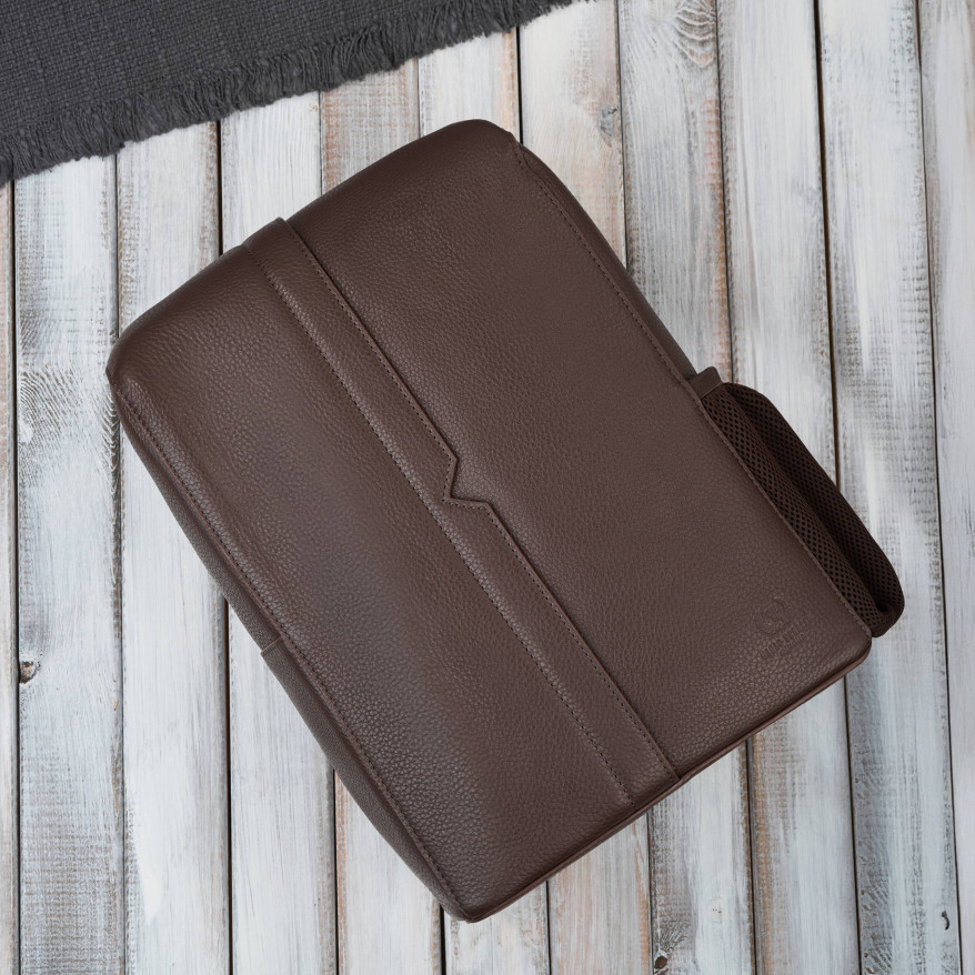 Plecak skórzany brązowy miejski do pracy premium kompaktowy Paolo Peruzzi T-144-BR