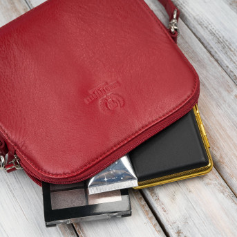 Mała torebka damska skórzana kopertówka na ramię crossbody do ręki czerwona AY-24-RD