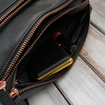 Klasyczna torebka damska skórzana czarna Paolo Peruzzi AY-22-BLRG rose gold