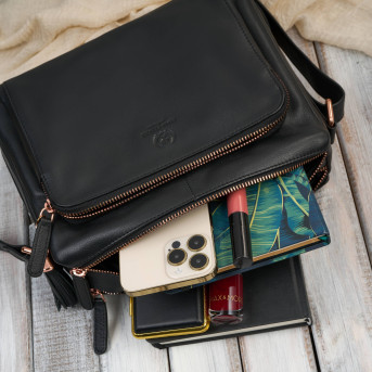 Klasyczna torebka damska skórzana czarna Paolo Peruzzi AY-22-BLRG rose gold