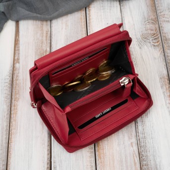 Portfel damski skórzany czerwony duży w orientacji poziomej z RFID Paolo Peruzzi SL-07-RD