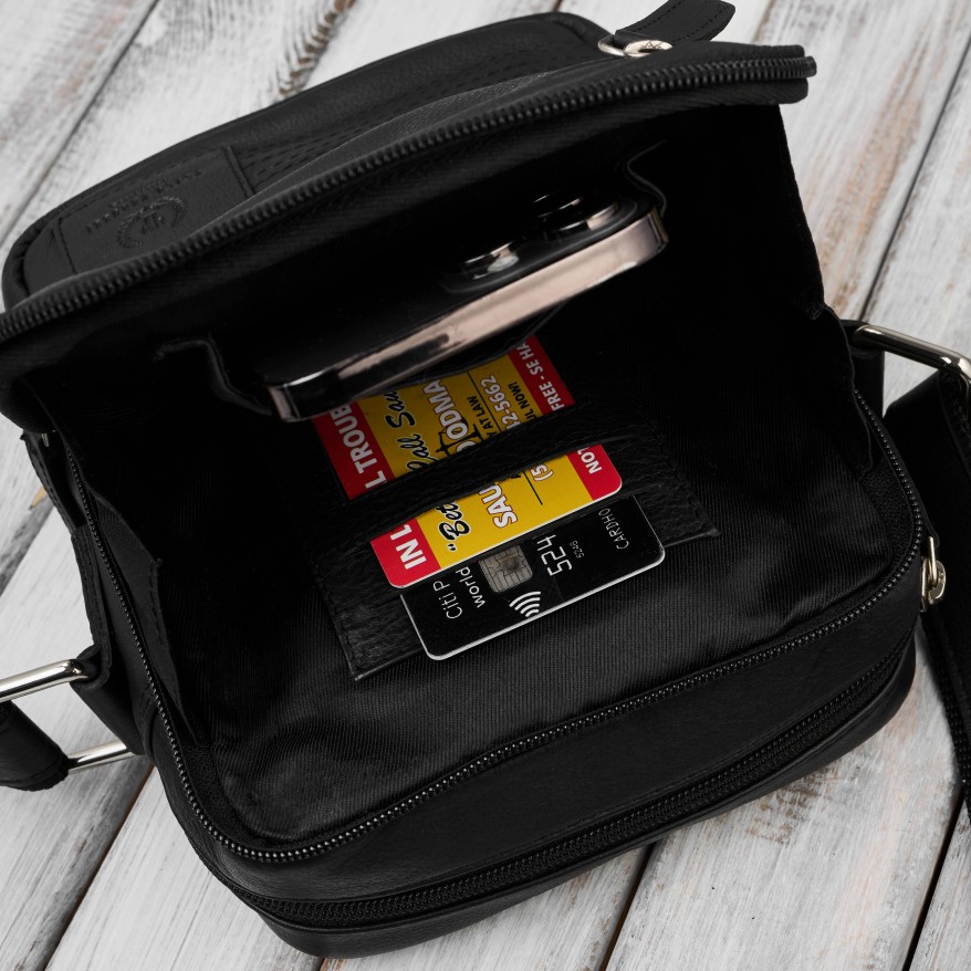 Saszetka męska skórzana czarna na ramię – miejska, klasyczna i pojemna AY-27-BL