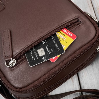 Saszetka męska skórzana brązowa na ramię – miejska, klasyczna i pojemna AY-27-BR