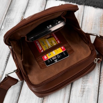 Listonoszka męska skórzana na ramię koniakowa Paolo Peruzzi AY-27-CG