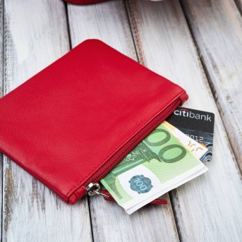 Torebka damska skórzana listonoszka na ramię Paolo Peruzzi AY-20-RD – czerwona, elegancka i praktyczna