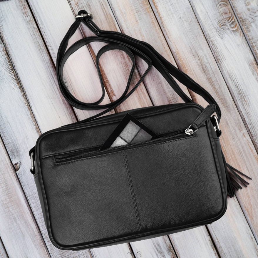 Torebka damska skórzana listonoszka na ramię czerwona Paolo Peruzzi AY-20-BL