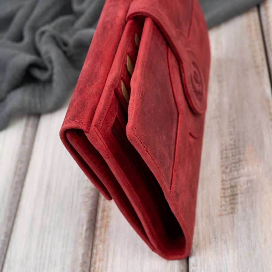 Czerwony duży portfel damski skórzany vintage z RFID T-134-HRD Paolo Peruzzi– idealny do codziennego stylu