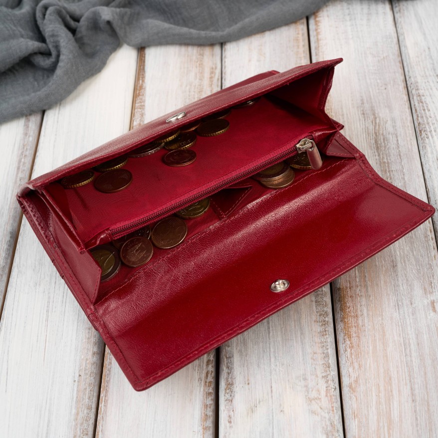 Czerwony duży portfel damski skórzany z RFID T-134-RD Paolo Peruzzi– idealny do codziennego stylu