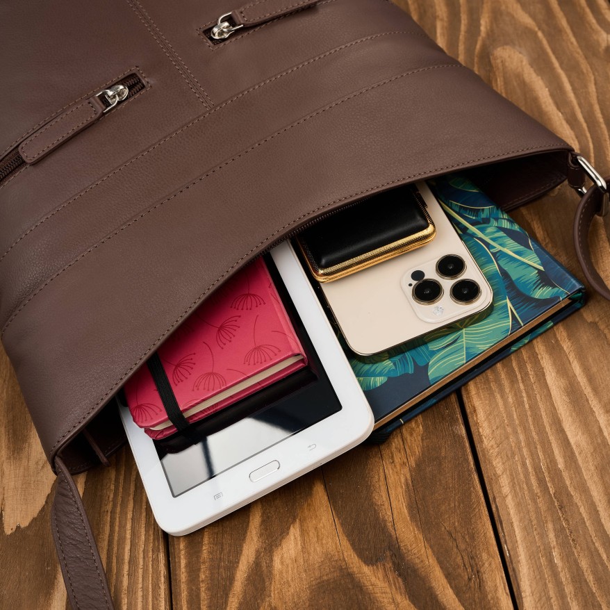 Torebka skórzana damska na ramię brązowa listonoszka Paolo Peruzzi AY-23-BR