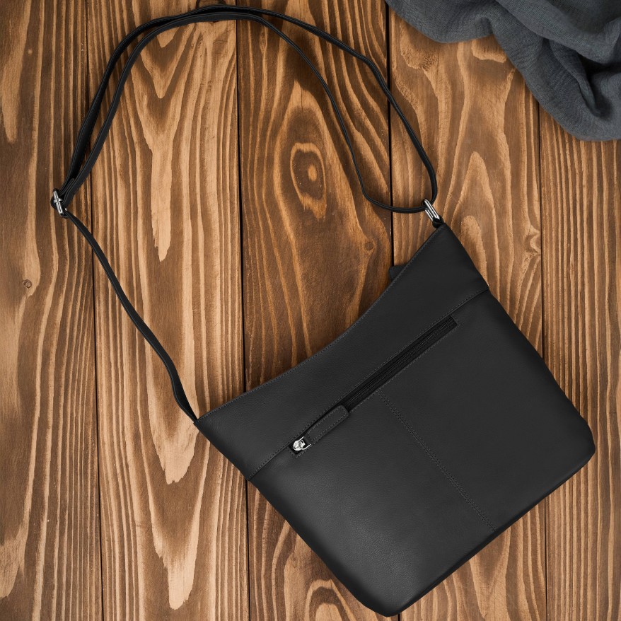 Torebka skórzana damska na ramię czarna listonoszka Paolo Peruzzi AY-23-BL