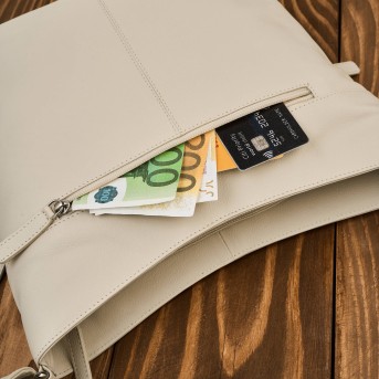 Torebka skórzana damska na ramię beżowa listonoszka Paolo Peruzzi AY-23-BG