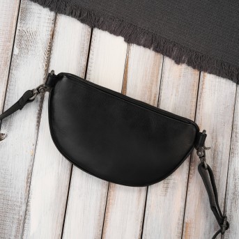 Saszetka damska skórzana nerka crossbody do ręki czarna Paolo Peruzzi SL-05-BL