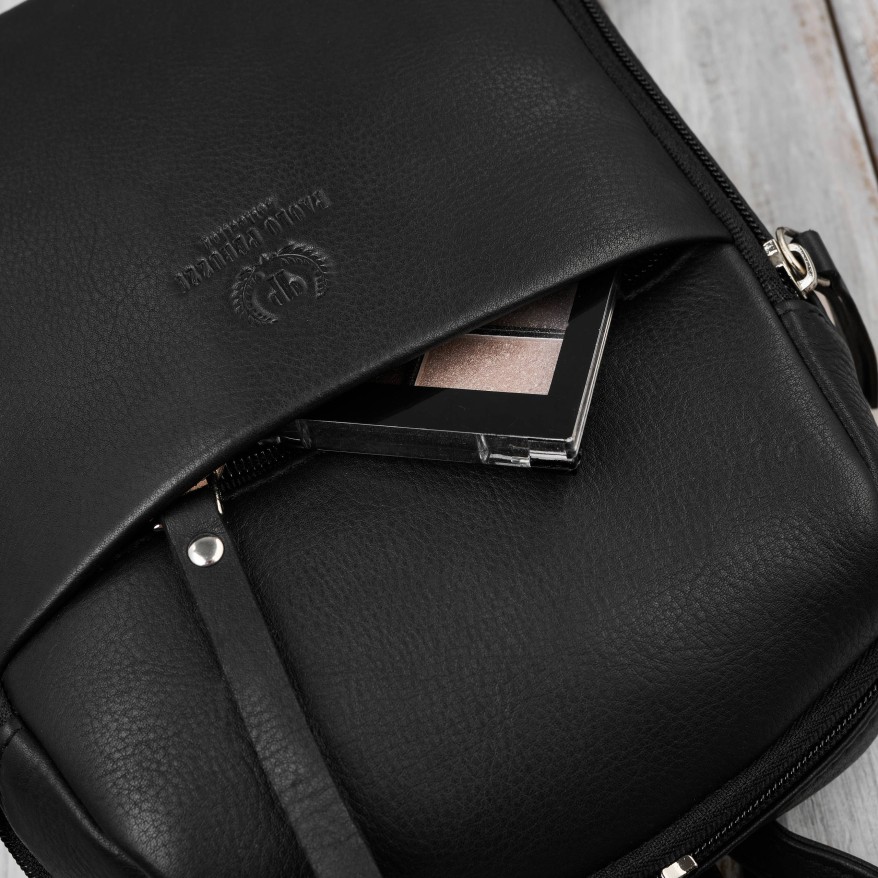 Plecak damski skórzany miejski mały czarny elegancki