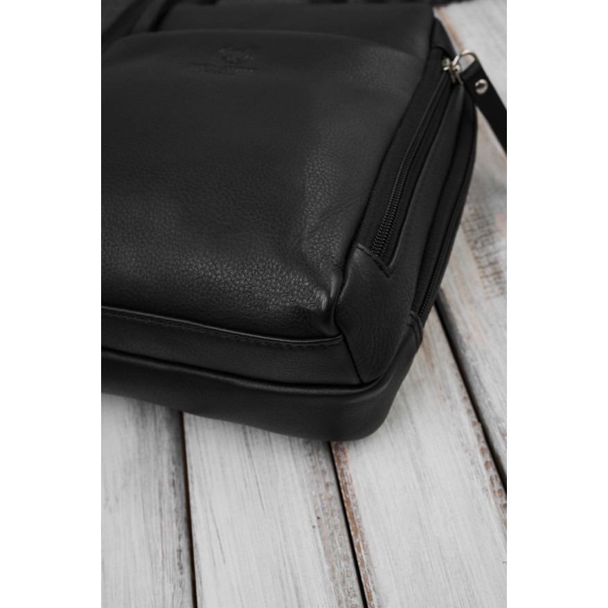 Plecak damski skórzany miejski mały czarny elegancki