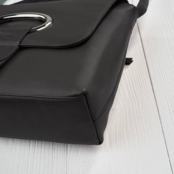 Listonoszka damska ze skóry naturalnej ciemnobrązowa klasyczna na co dzień AY-19-DBR Paolo Peruzzi