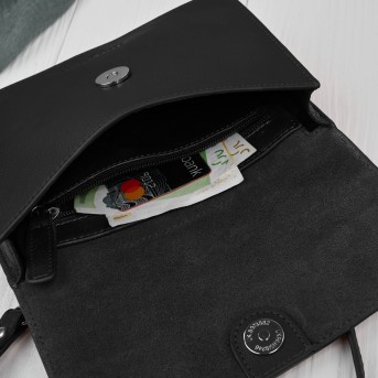 Mała skórzana torebka damska 2w1 czarna croco| Elegancka kopertówka i torebka na ramię – AY-21-CRBL