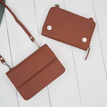 Mała skórzana torebka damska 2w1 koniakowa| Elegancka kopertówka i torebka na ramię – AY-21-CG
