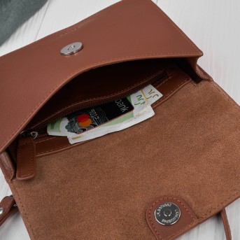 Mała skórzana torebka damska 2w1 koniakowa| Elegancka kopertówka i torebka na ramię – AY-21-CG