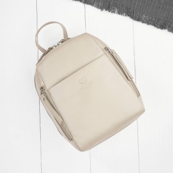 Plecak damski skórzany miejski mały czarny elegancki