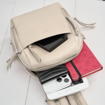 Plecak damski skórzany miejski mały czarny elegancki