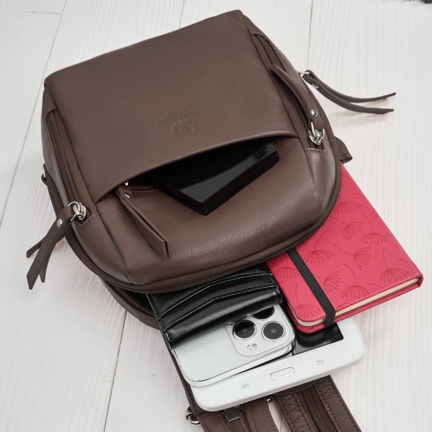 Plecak damski skórzany miejski mały czarny elegancki