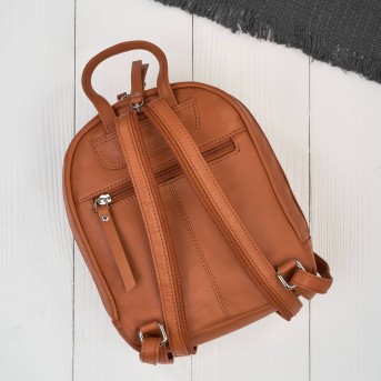 Plecak damski skórzany miejski mały czarny elegancki