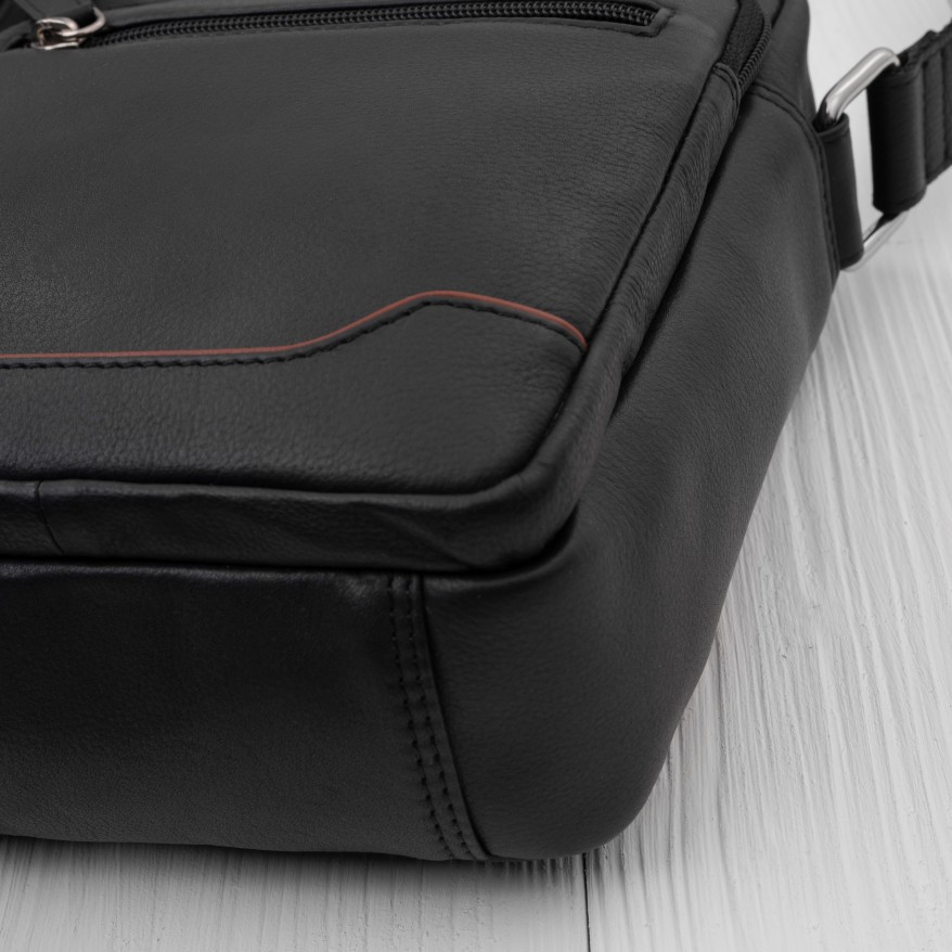 Saszetka męska skórzana na ramię listonoszka czarna Paolo Peruzzi AY-30-BLCG miejska