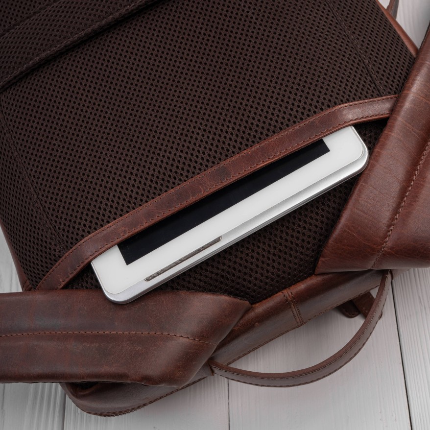 Plecak skórzany miejski do pracy premium na laptopa koniakowy Paolo Peruzzi