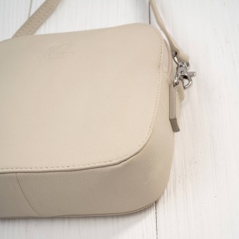 Torebka damska mała skórzana kopertówka beżowa Paolo Peruzzi