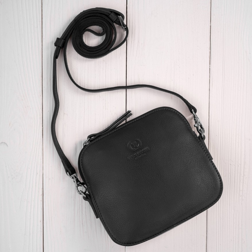 Mała torebka damska skórzana kopertówka na ramię czarna Paolo Peruzzi