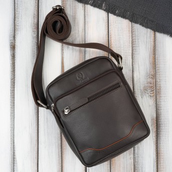 Saszetka męska skórzana na ramię brązowa z wcięciem Paolo Peruzzi AY-30-BRCG