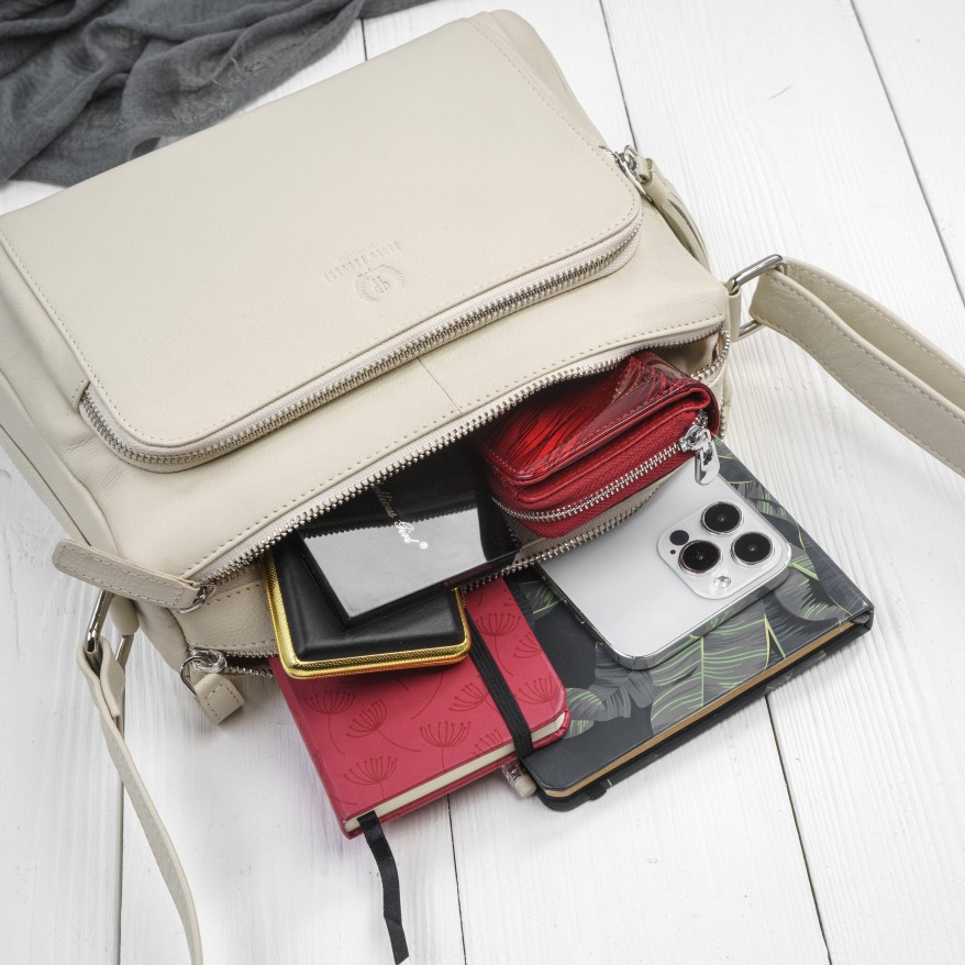 Klasyczna torebka damska na ramię skórzana beżowa Paolo Peruzzi AY-22-BG