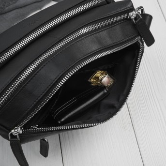 Klasyczna torebka damska na ramię skórzana czarna Paolo Peruzzi AY-22-BLS