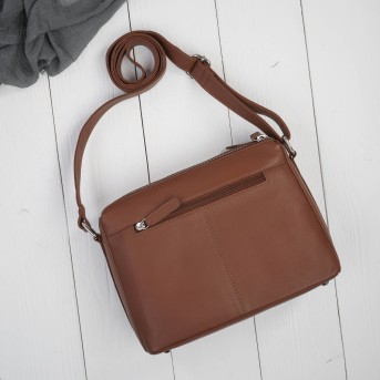 Klasyczna torebka damska na ramię skórzana koniakowa Paolo Peruzzi AY-22-CGS