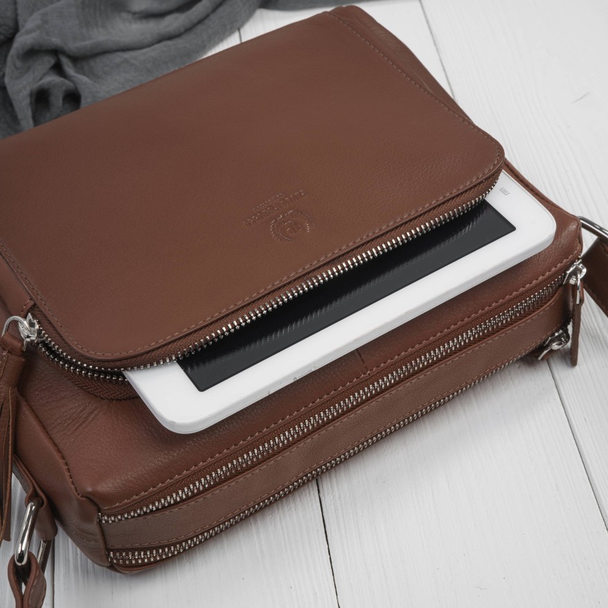 Klasyczna torebka damska na ramię skórzana koniakowa Paolo Peruzzi AY-22-CGS