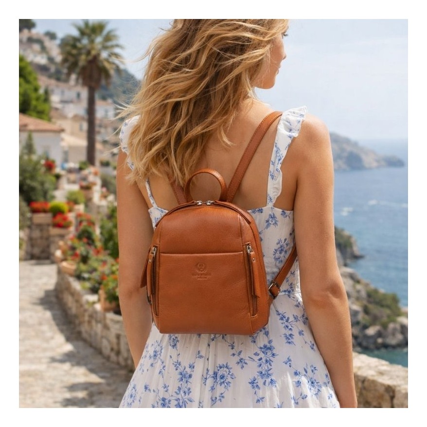 Plecak damski skórzany miejski mały czarny elegancki