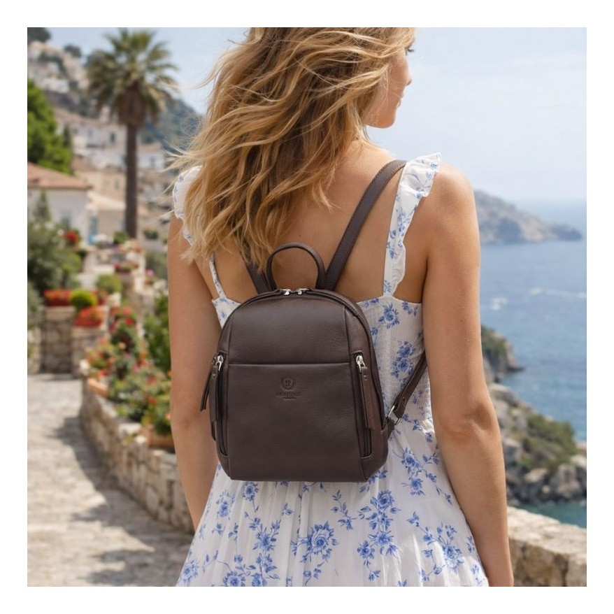 Plecak damski skórzany miejski mały czarny elegancki