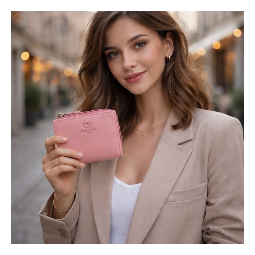 Portfel damski skórzany mały różowy pastelowy w orientacji poziomej z RFID Paolo Peruzzi SL-06-PI